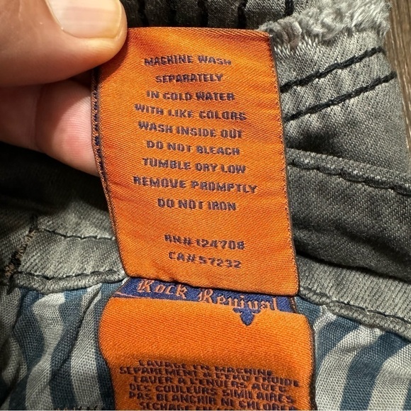 Rock Revival Armory Biker Distressed Men’s Faded Gray Jeans Size 42 - Picture 11 of 14